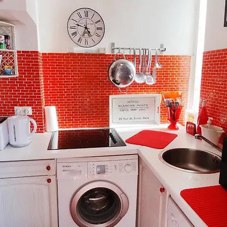 Paris-St Tropez Apartment